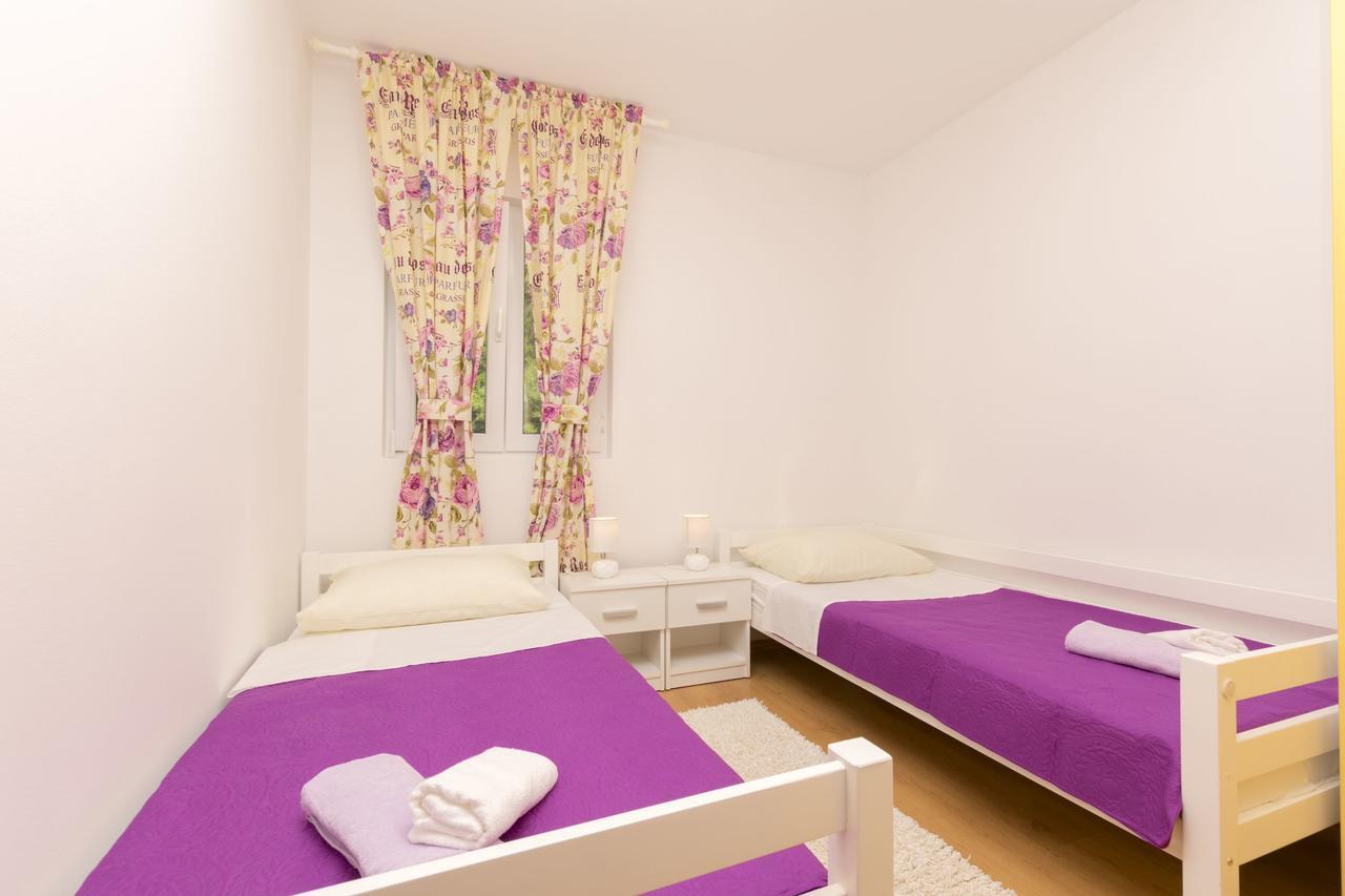 Apartment Petea 奥米什 客房 照片